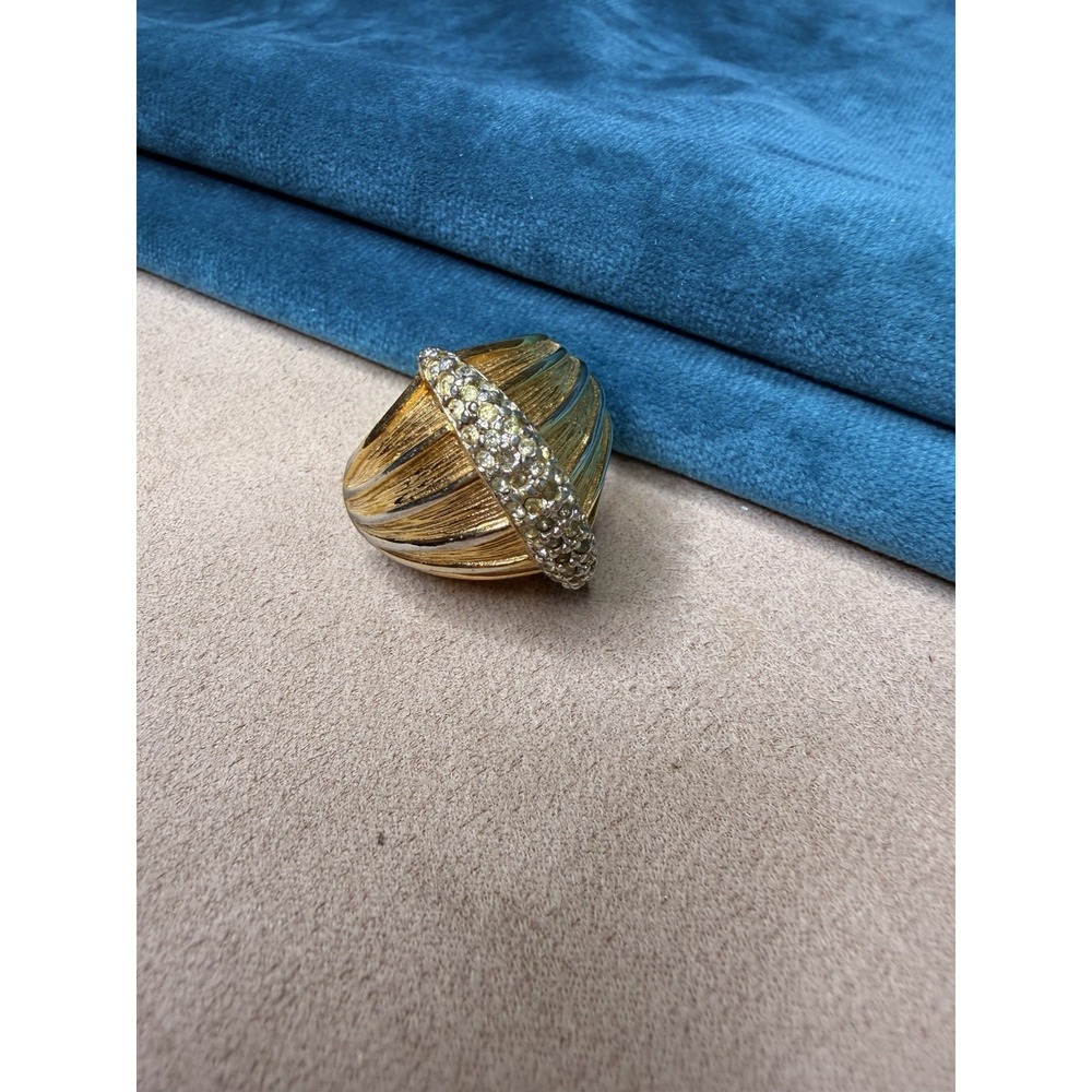 Vintage Park Lane Chunky Statement Ring Size 8 Gold Tone Rhinestone‎